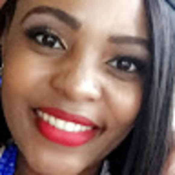 Meet your Posher, Ciera - Picture 1 of 1